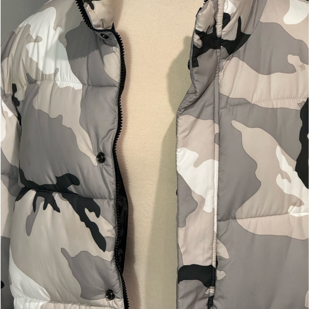 Urban outfitters M